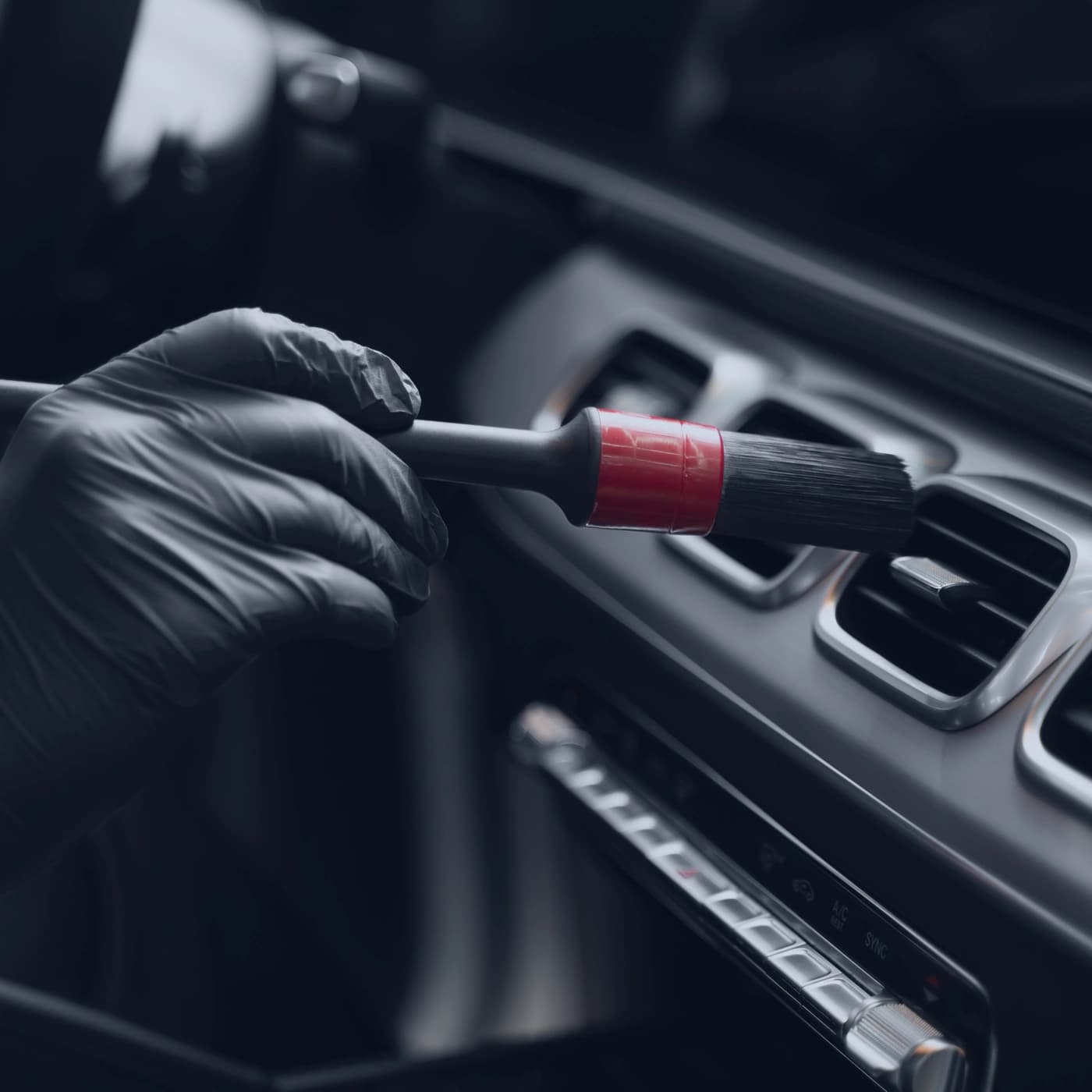 Zo reinig je je auto-interieur in 8 stappen